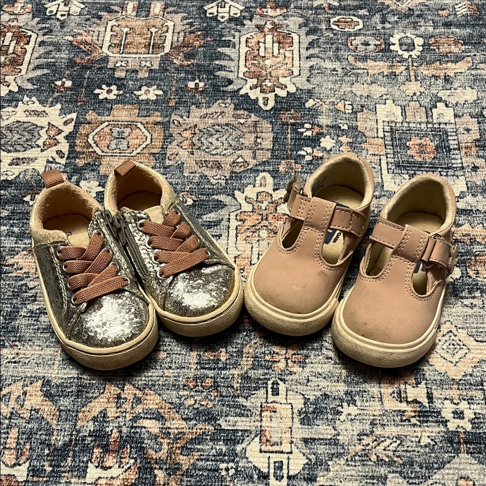 Stylish Kids Shoes Set - Silver and pink